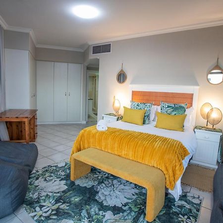 Stay At The Point - Triumphant Tropical Tranquility Durban Luaran gambar