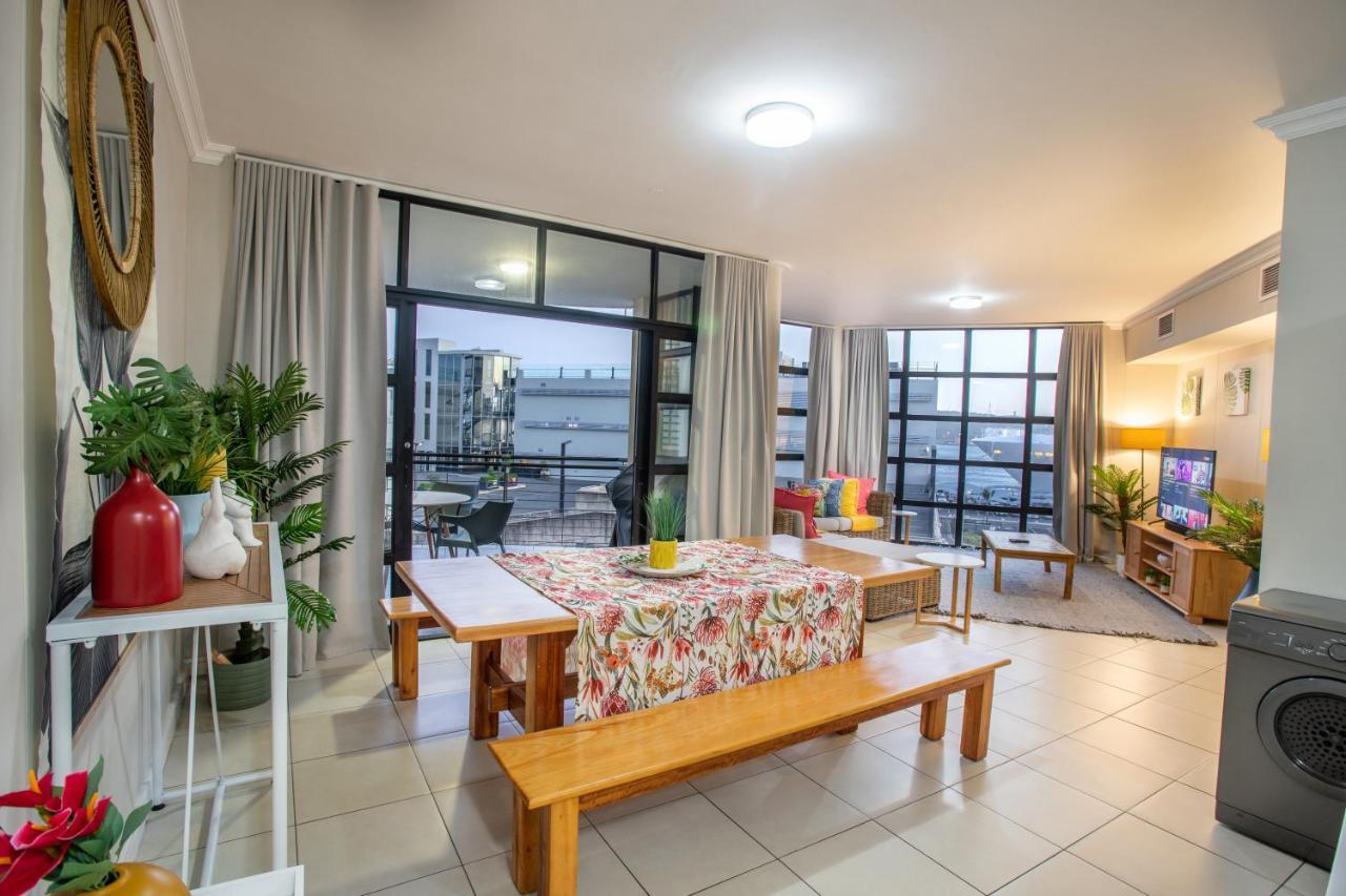 Stay At The Point - Triumphant Tropical Tranquility Durban Luaran gambar